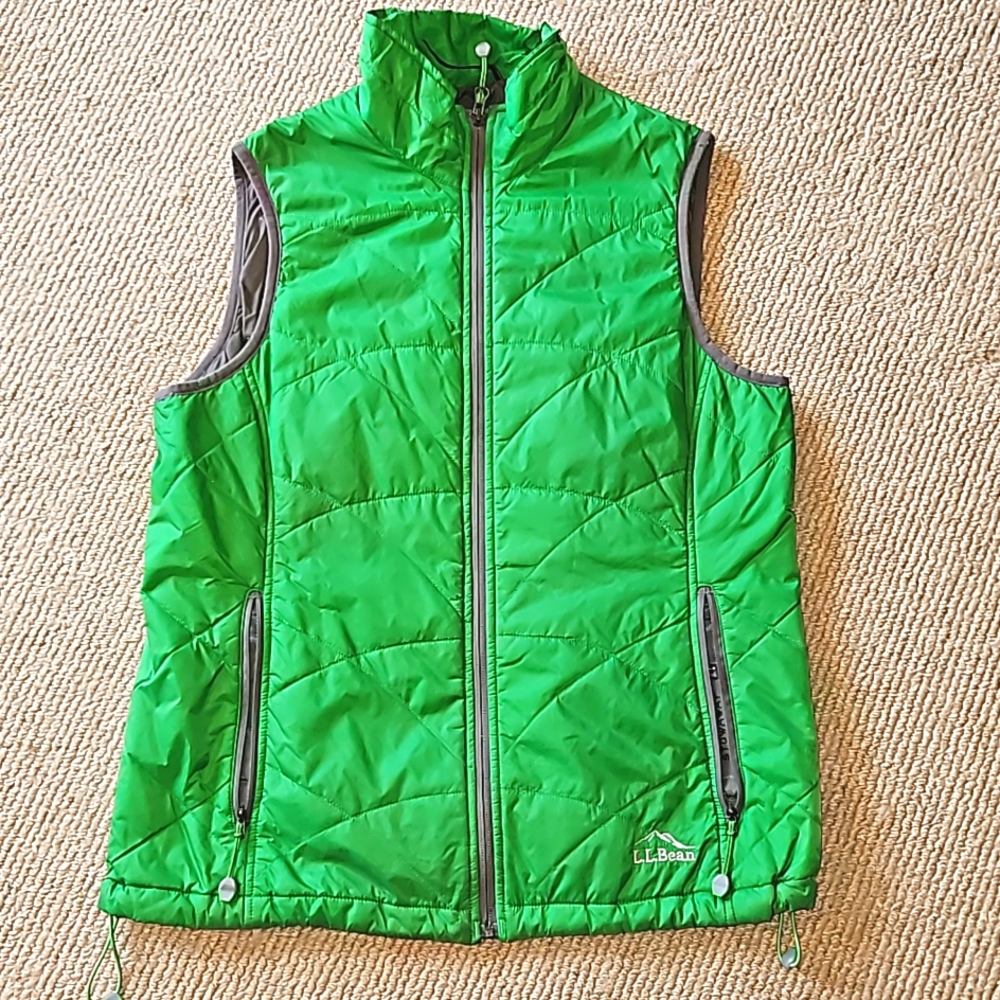 EUC Women's PrimaLoft Packaway Vest